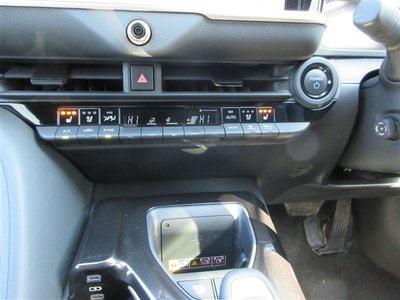 صورة 24 لـ 2025 Toyota CROWN ESTATE