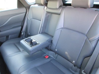 صورة 22 لـ 2025 Toyota CROWN ESTATE