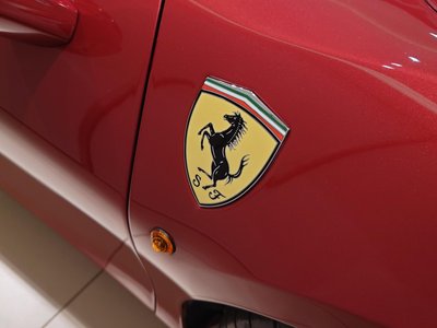 صورة 23 لـ 2019 Ferrari 488 SPIDER