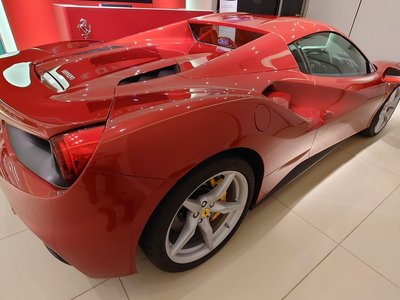 2019 Ferrari 488 SPIDER — фото 14