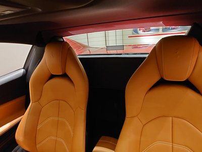 صورة 58 لـ 2019 Ferrari 488 SPIDER