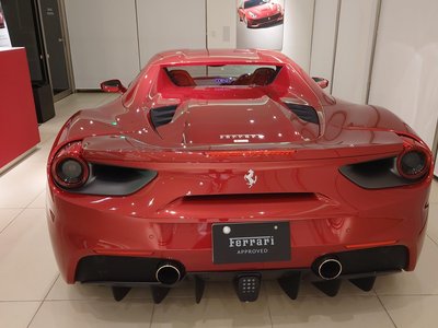 2019 Ferrari 488 SPIDER — фото 12