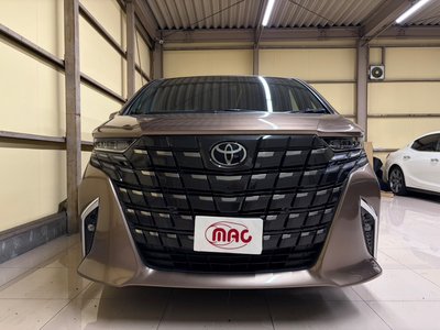 2026 Toyota ALPHARD — фото 2