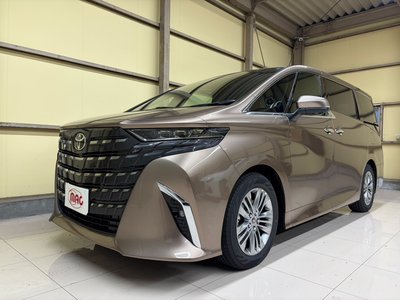 2026 Toyota ALPHARD — фото 1