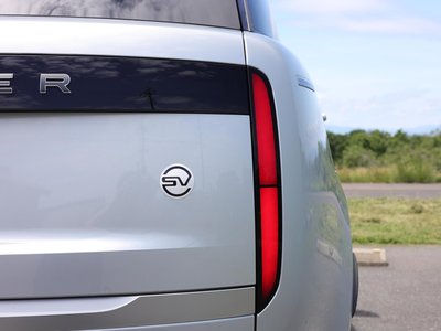 صورة 16 لـ 2023 LAND Rover RANGE ROVER