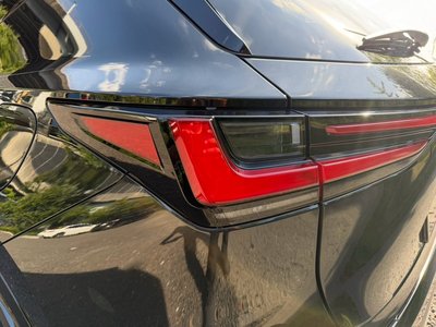 2023 Lexus NX thumbnail 26
