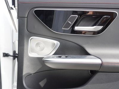 2022 Mercedes-BENZ C-CLASS AMG — фото 13