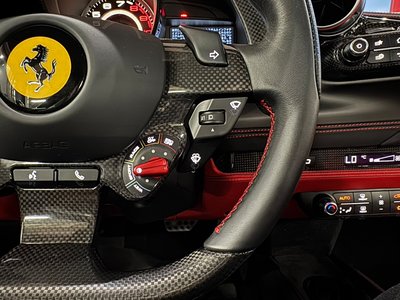 صورة 14 لـ 2022 Ferrari F8 SPIDER