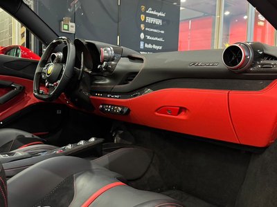 صورة 6 لـ 2022 Ferrari F8 SPIDER