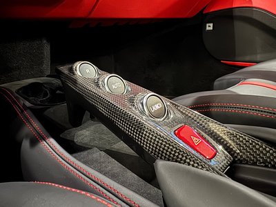 صورة 4 لـ 2022 Ferrari F8 SPIDER