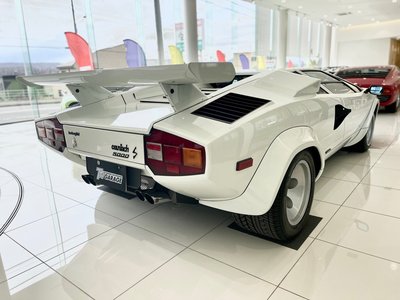 صورة 7 لـ 1984 Lamborghini COUNTACH