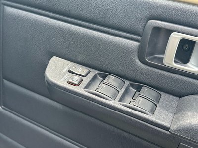 2025 Toyota LAND CRUISER 70 thumbnail 26