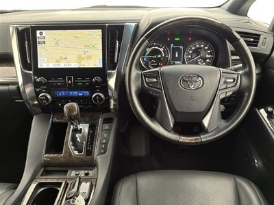 2020 Toyota ALPHARD — фото 3