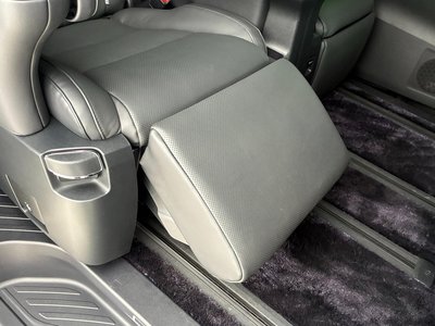 2020 Toyota ALPHARD — фото 43