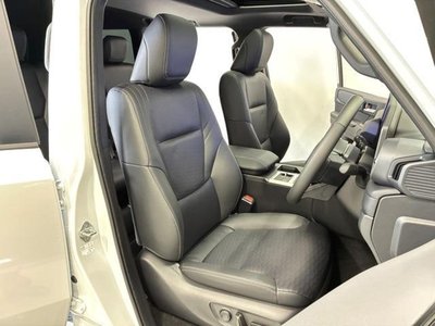 2025 Toyota LAND CRUISER 250 — фото 12
