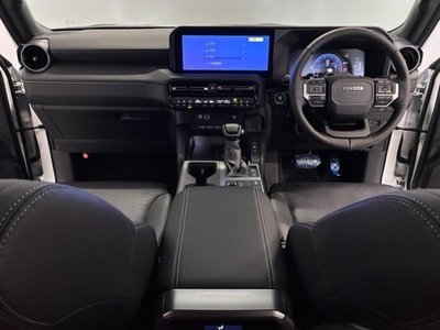 2025 Toyota LAND CRUISER 250 — фото 3