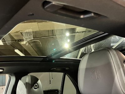 صورة 9 لـ 2023 Mercedes-BENZ GLE AMG