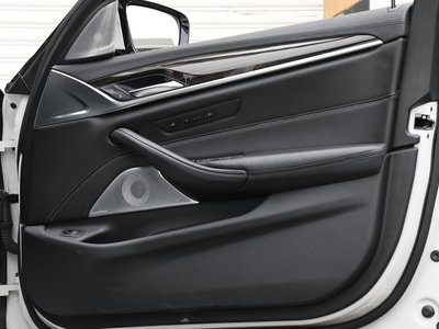 2018 BMW M5 — миниатюра 46