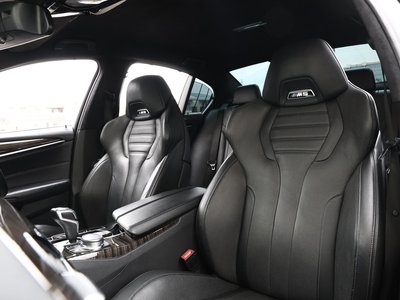 2018 BMW M5 — миниатюра 53