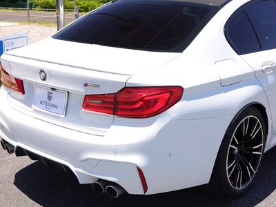 2018 BMW M5 — миниатюра 87