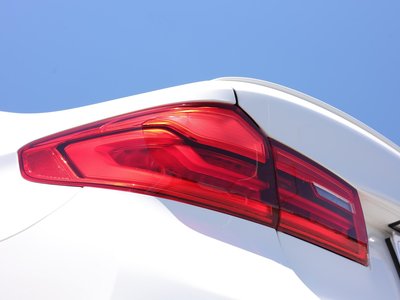 2018 BMW M5 — миниатюра 36