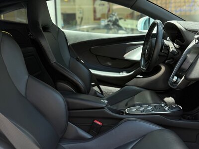 صورة 18 لـ 2020 Mclaren GT