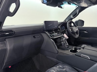 2026 Toyota LAND CRUISER 300 thumbnail 40