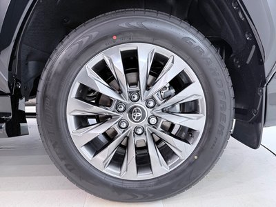 2026 Toyota LAND CRUISER 300 thumbnail 49