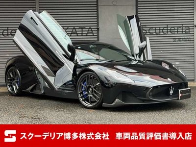 2022 Maserati MC20 photo 1