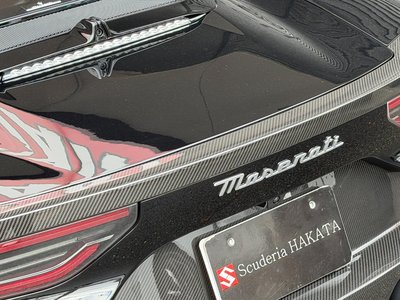 2022 Maserati MC20 photo 13