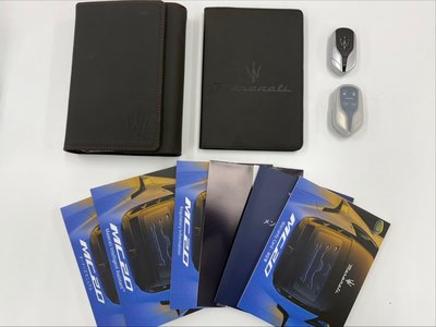 2022 Maserati MC20 photo 31