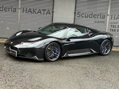 2022 Maserati MC20 photo 4