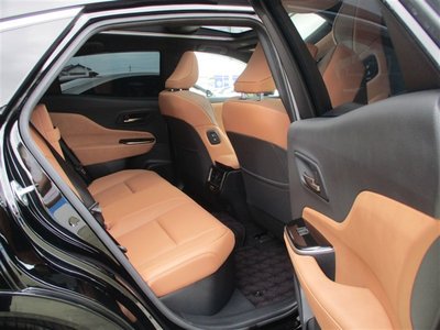 2025 Toyota CROWN SPORT — миниатюра 18
