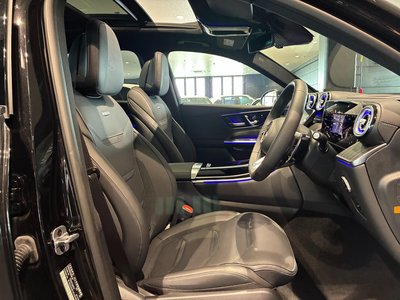 2025 Mercedes-BENZ GLC AMG 照片 3