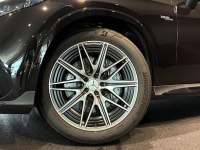 2025 Mercedes-BENZ GLC AMG 照片 13