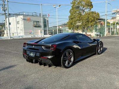 2016 Ferrari 488 GTB 照片 7