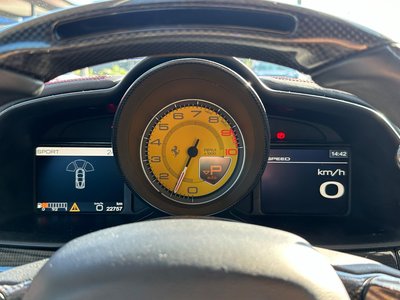 2011 Ferrari 458 ITALIA 照片 19
