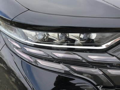 2023 Toyota ALPHARD — фото 8