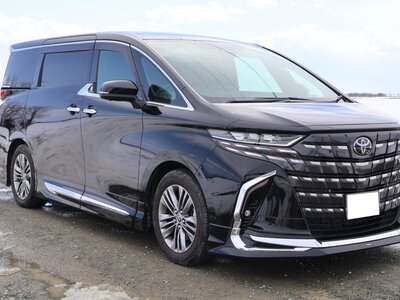 2023 Toyota ALPHARD — фото 1
