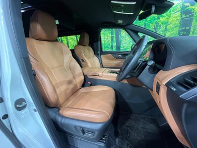 صورة 9 لـ 2023 Toyota VELLFIRE