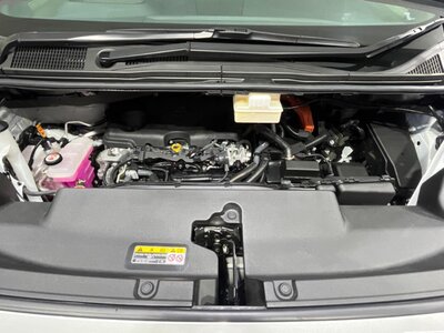 صورة 20 لـ 2023 Toyota VELLFIRE