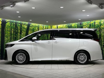 صورة 44 لـ 2023 Toyota VELLFIRE