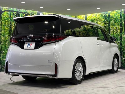 صورة 19 لـ 2023 Toyota VELLFIRE