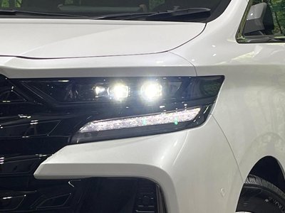 صورة 14 لـ 2023 Toyota VELLFIRE