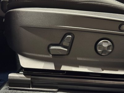 صورة 36 لـ 2025 ALFA Romeo STELVIO