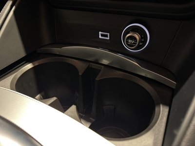 صورة 16 لـ 2025 ALFA Romeo STELVIO