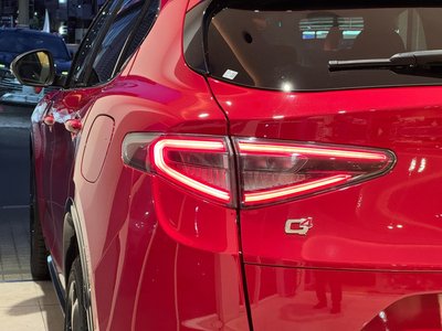 صورة 22 لـ 2025 ALFA Romeo STELVIO