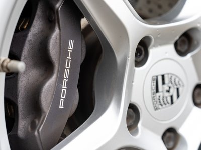 2017 Porsche 718 thumbnail 45