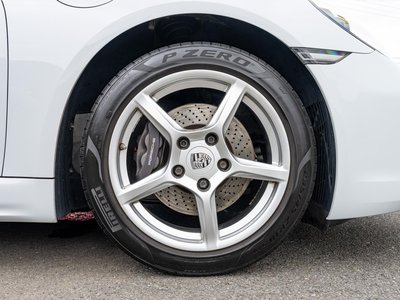 2017 Porsche 718 photo 7