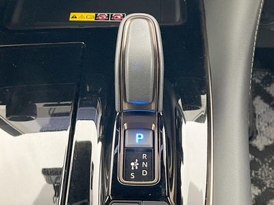 صورة 25 لـ 2023 Toyota VELLFIRE